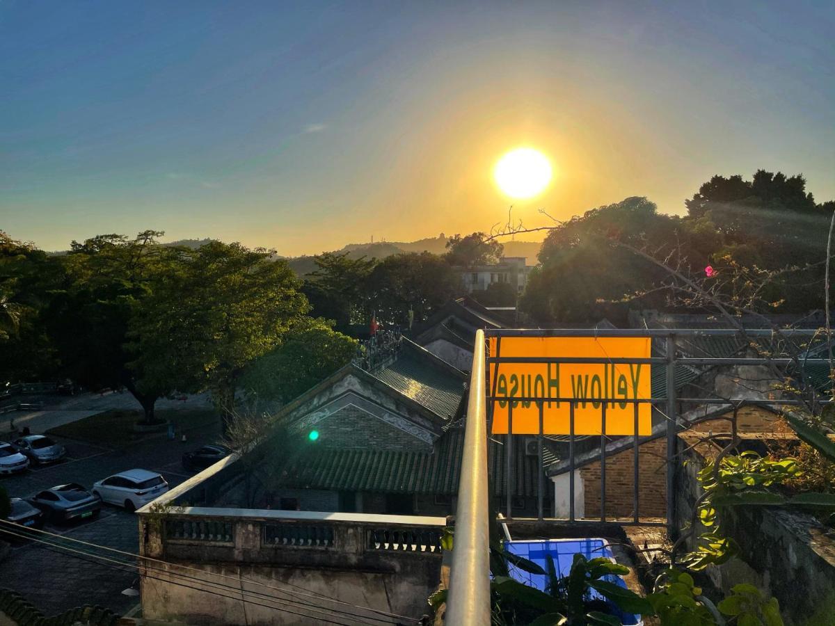 Yellow House Hostel Huizhou West Lake Exterior photo