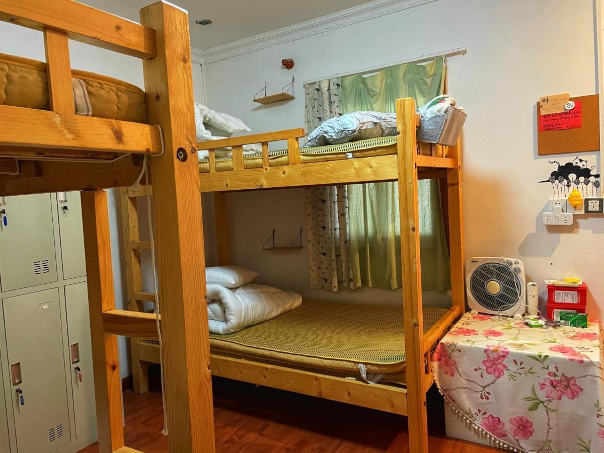 Yellow House Hostel Huizhou West Lake Exterior photo