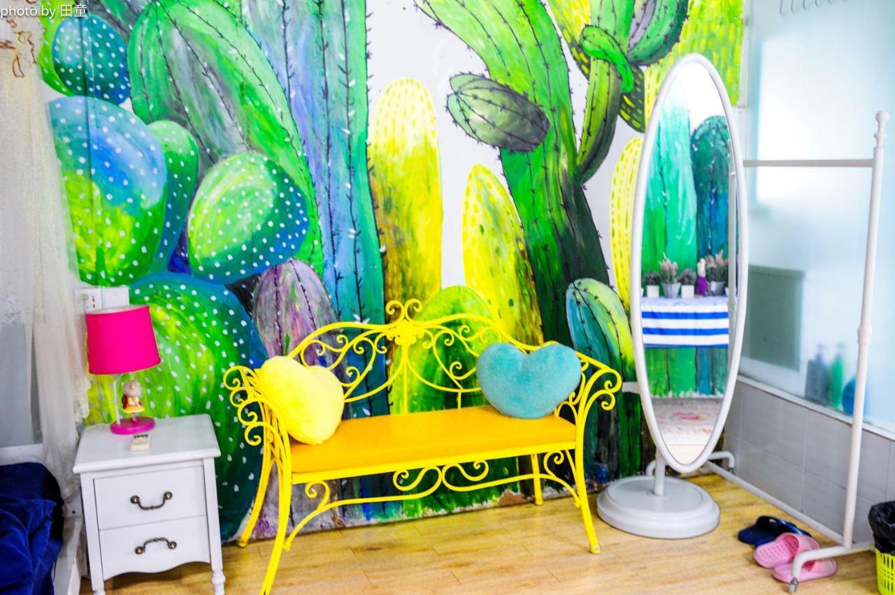 Yellow House Hostel Huizhou West Lake Exterior photo